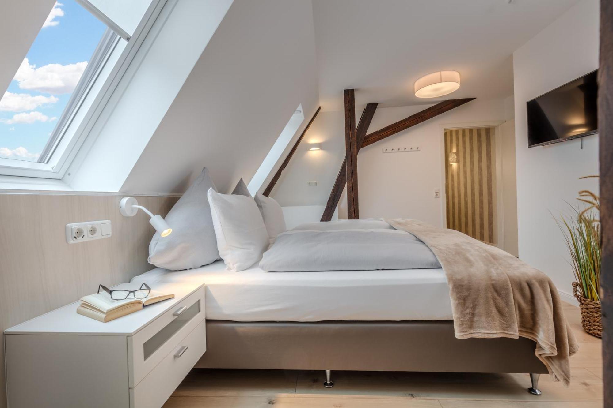 Hofhotel Kraehenberg 格洛米茨 客房 照片