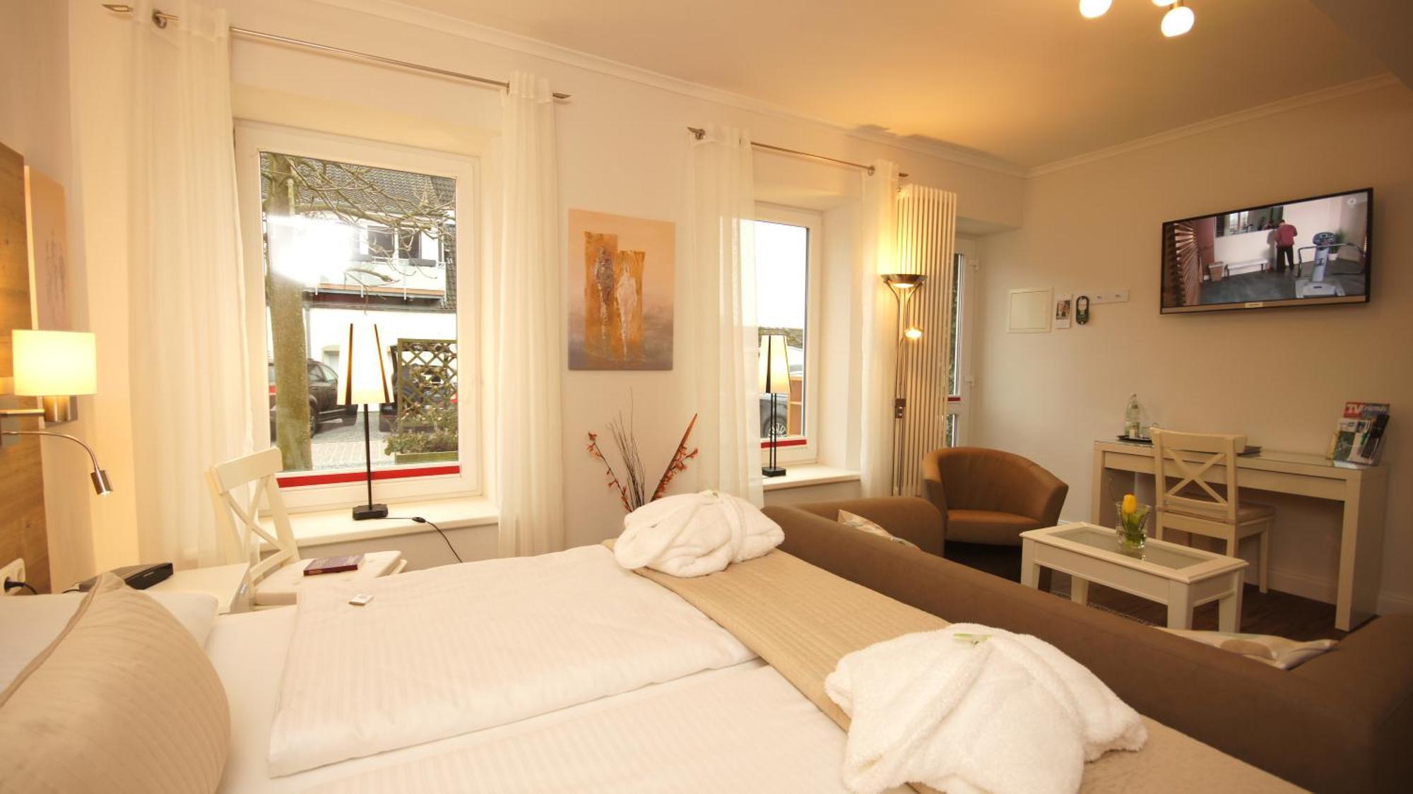 Hofhotel Kraehenberg 格洛米茨 客房 照片
