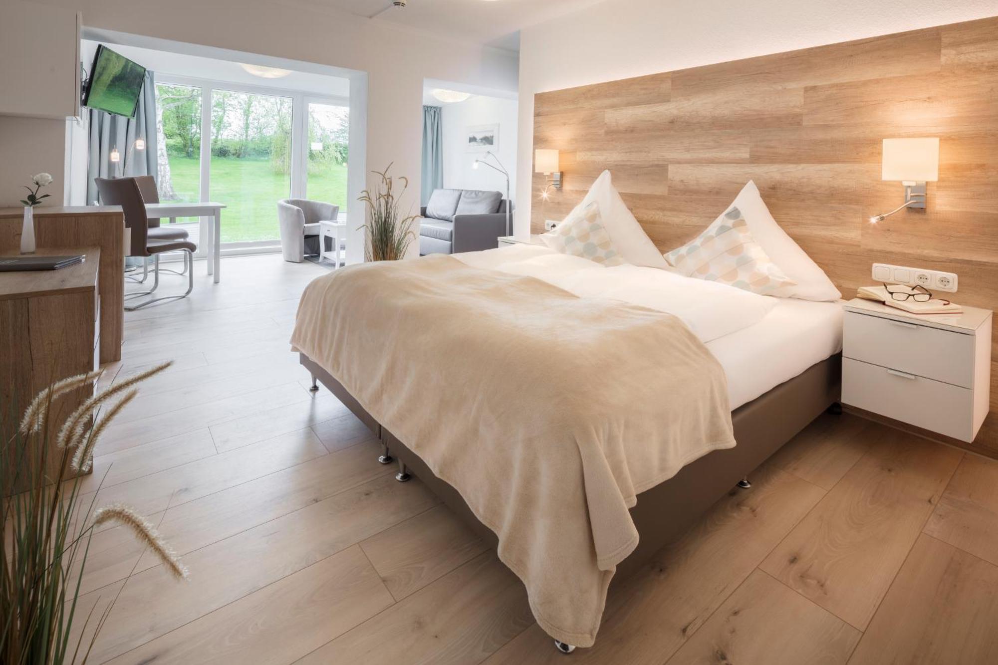 Hofhotel Kraehenberg 格洛米茨 客房 照片